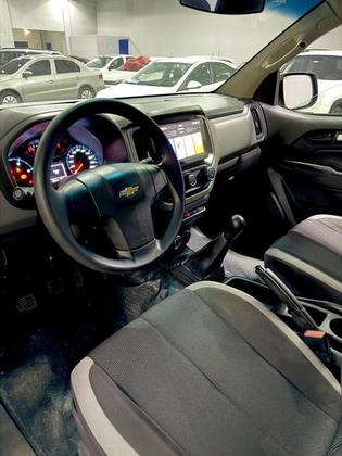 CHEVROLET S10 2.8 16V TURBO DIESEL LS CD 4X4 MANUAL